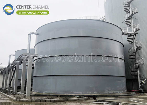 Centrum-glazuur zorgt voor veilige en efficiënte opslag van bulk olie met kwalitatief hoogwaardige gelaste stalen tanks Betrouwbare oplossing voor de aardolieindustrie