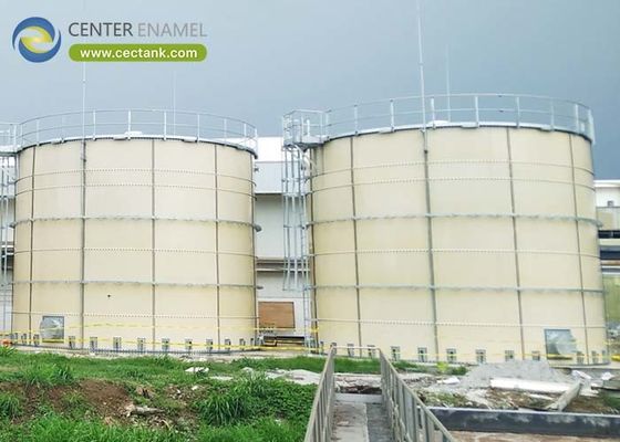 Grote silo met glazen bekleding met een boor: uitzonderlijke kwaliteit en weinig onderhoud