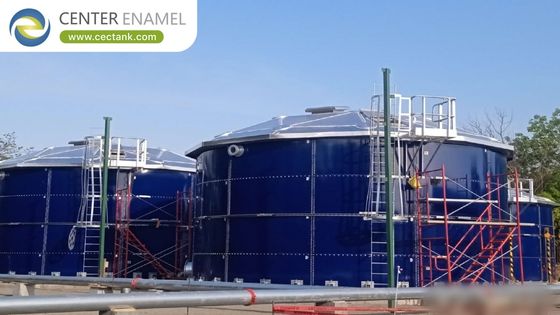 Drijvend dak voor brandstoftanks voor de luchtvaart: Voorkomt contaminatie en verdampingsverlies