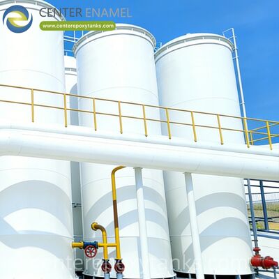 Extern drijvend dak voor gelaste koolstofstaal A-1 luchtvaartbrandstofopslagtenk: zorgt voor brandstofintegriteit en vermindert brandrisico