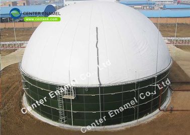 Grote biogasopslagtanks glad en glanzend, makkelijk schoon te maken